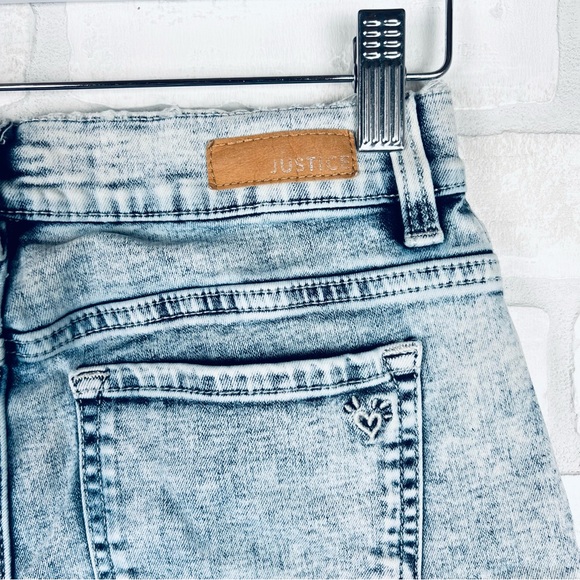 Justice Premium Denim Girls Jean Short Light Blue Acid Wash Shorts Size 16 - Picture 8 of 11